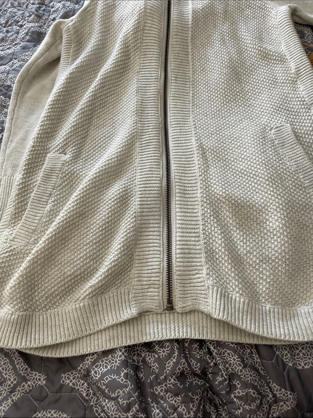 Dakini Light Oatmeal Colored Knit Zip Cardigan Hoodie NWT! Beautiful quality - Picture 4 of 16